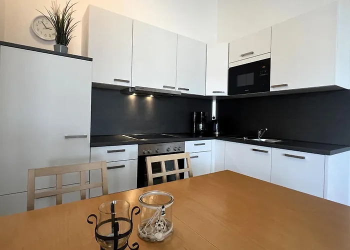 Lägenhet 712, Seepark *